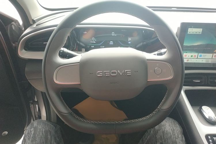 Used Geely Galaxy Geome 2026 Model 310km Youth Edition Steering Wheel