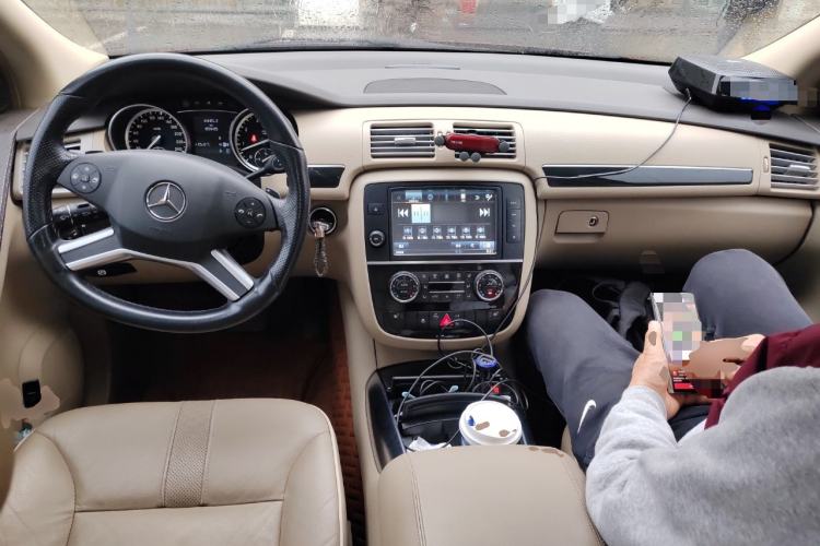 Used Mercedes-Benz R-Class 2017 R 320 4MATIC Luxury Collection Edition
