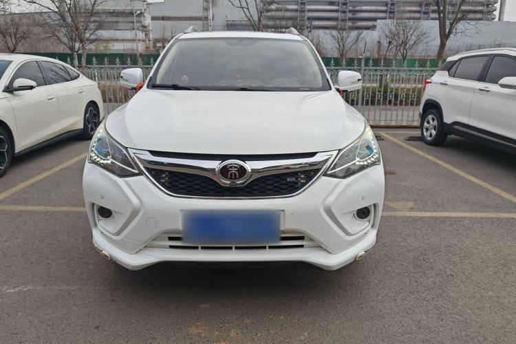 Used BYD Song 2017 Gaishi Upgrade Edition 1.5TI Manual Luxury Model