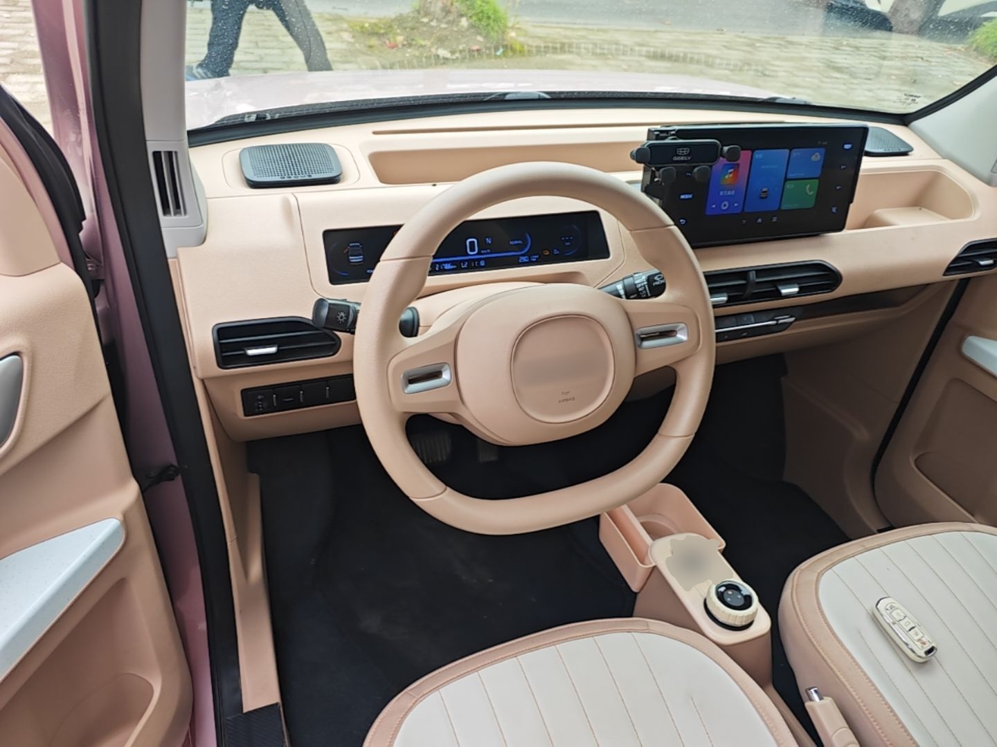 Geely Galaxy Panda 2023 Panda Mini 200km Endurance Bear — снимка 13