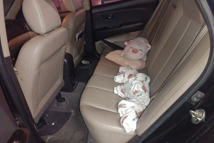 Used Hyundai Celesta 2011 1.6L Automatic Luxury Version