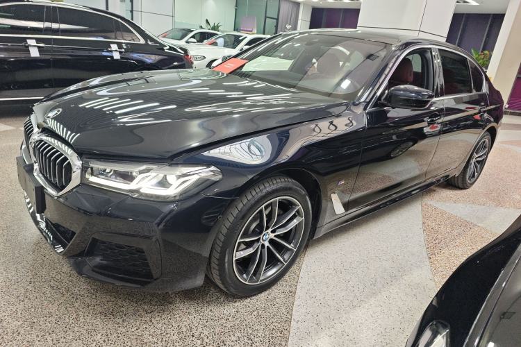 Used BMW 5 Series 2022 Second Facelift 525Li M Sport Package