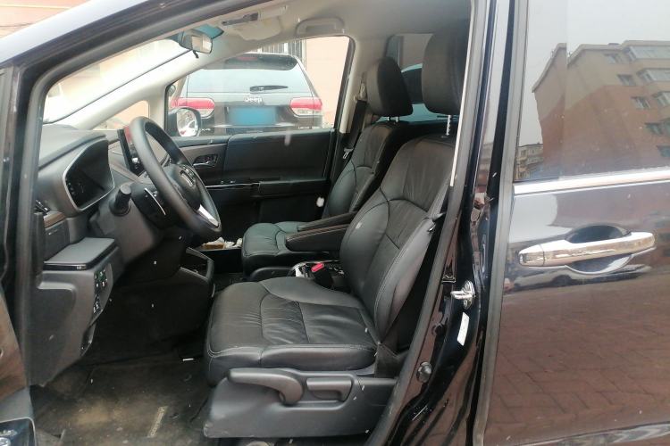 Used Honda Odyssey 2024 2.0L eHEV Sharp & Smart Edition