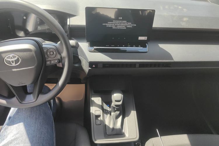 Used Toyota Corolla Cross 2026 Model 2.0L Pioneer Edition
