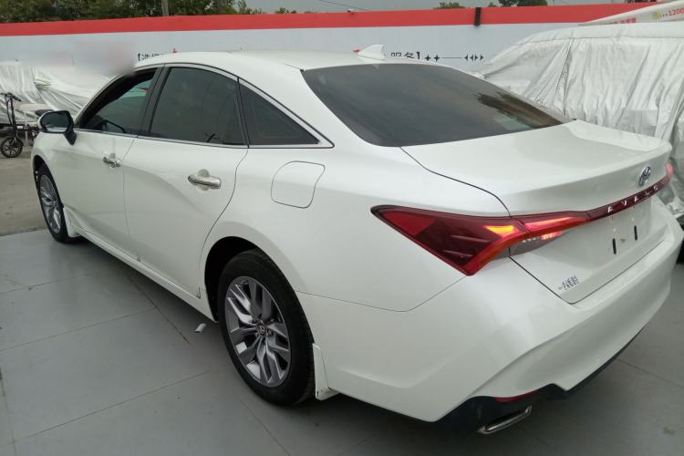 Used Toyota Avalon 2019 2.0L Ambition Edition China VI