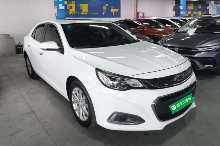 Used Chevrolet Malibu 2018 530T Automatic Luxury Edition Front Right 45 Deg