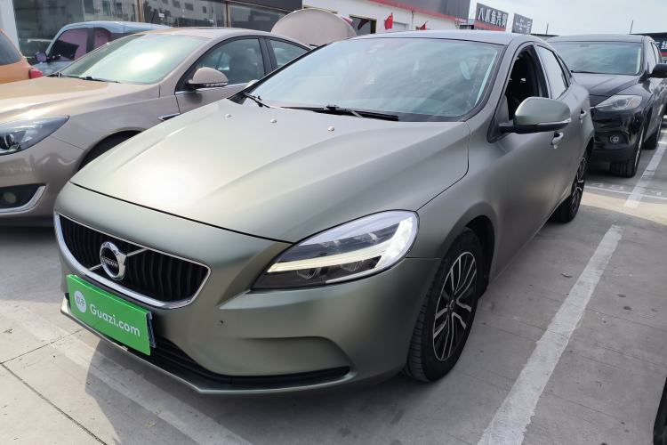 Used Volvo V40 2017 T3 Zhiyi Edition