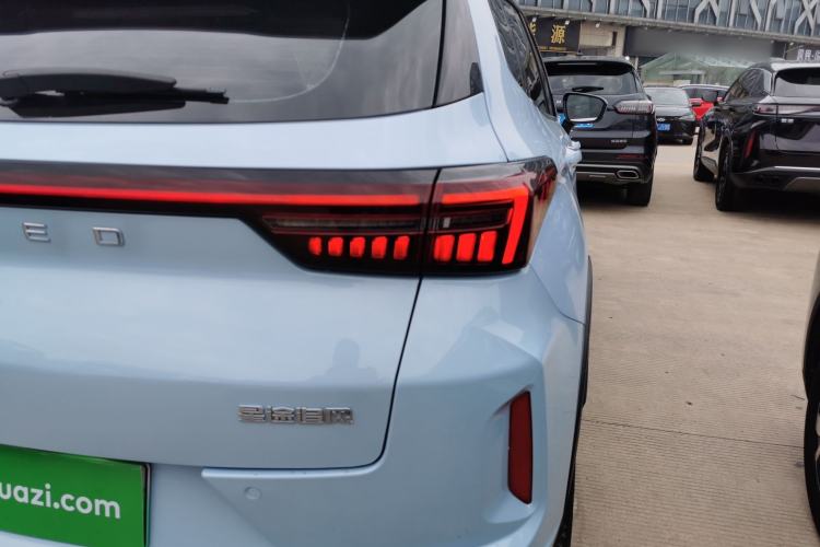 Used EXEED Zhuifeng C-DM 2022 1.5 TCI-DHT 105 km "Chengfeng Qi" Edition Right Rear Taillight