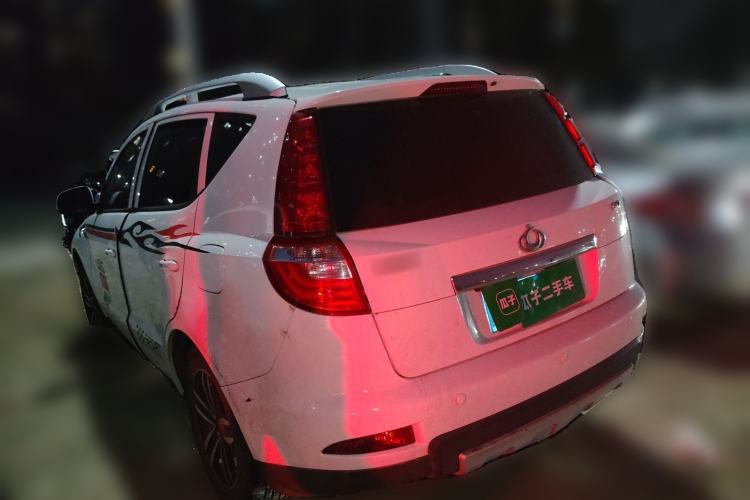 Used Geely Auto GX7 2015 Classic Edition 1.8L Manual Elite Model China V Standard Rear Left 45 Deg