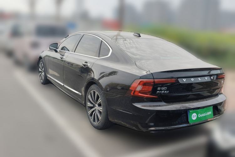 Used Volvo S90 2022 B5 Zhiyi Luxury Edition Rear Left 45 Deg