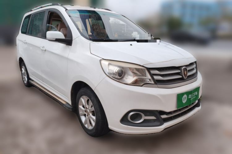 Used Jinbei 750 2016 1.5L Luxury Model Front Right 45 Deg