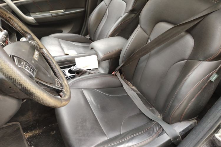 Used Haval H6 2015 Sport Edition 1.5T Automatic Two-Wheel Drive Luxury Model