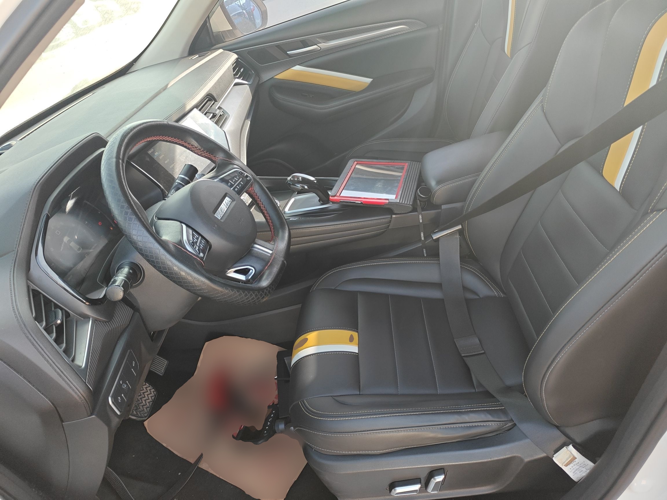 Переднее сиденье в автомобиле