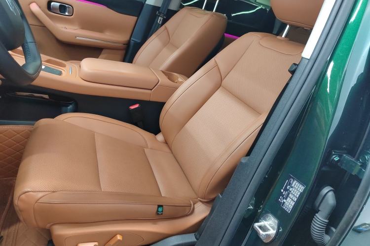 Used Leapmotor C16 2024 Range-Extended 200 Luxury Edition