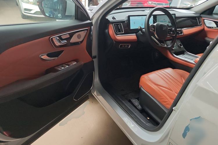 Used JETOUR Shanhai L7 2024 1.5T 120km ULTRA 7-Seater Driver Seat