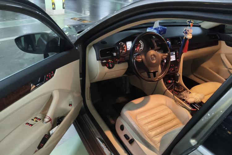 Used Volkswagen Passat 2011 1.8TSI DSG Prestige Edition
