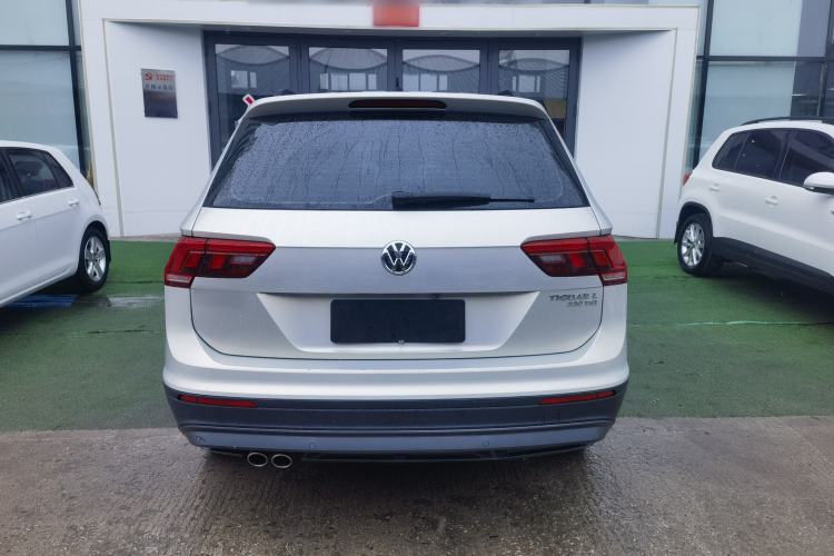Used Volkswagen Tiguan L 2020 330TSI Automatic Two-Wheel Drive Luxury Edition China VI Standard Exterior 4