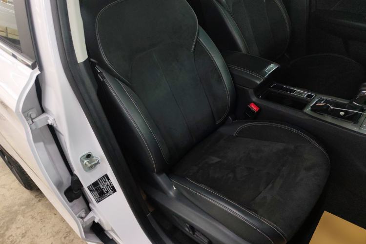 Used Roewe RX5 New Energy 2017 eRX5 50T Hybrid Connected Prestige Flagship Edition