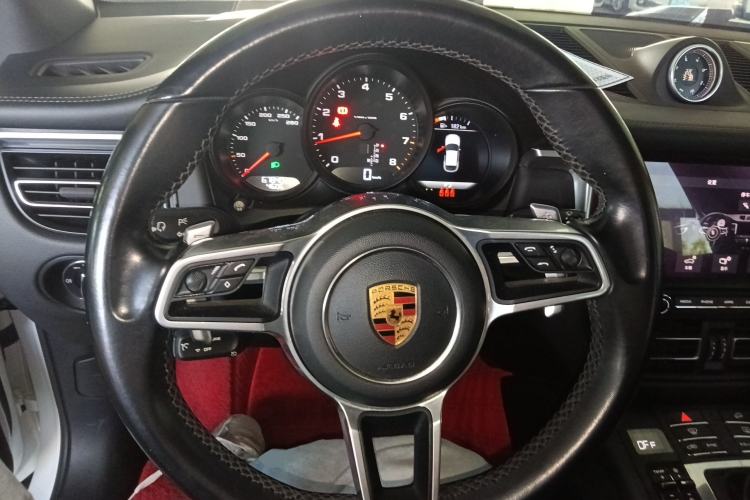 Used Porsche Macan 2018 Macan 2.0T
