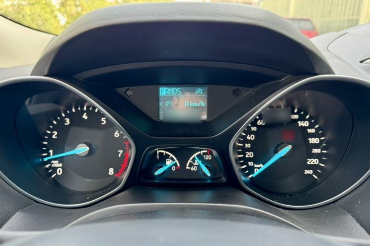 Used Ford Kuga 2019 EcoBoost 180 Two-Wheel-Drive Platinum Edition China VI Standard
