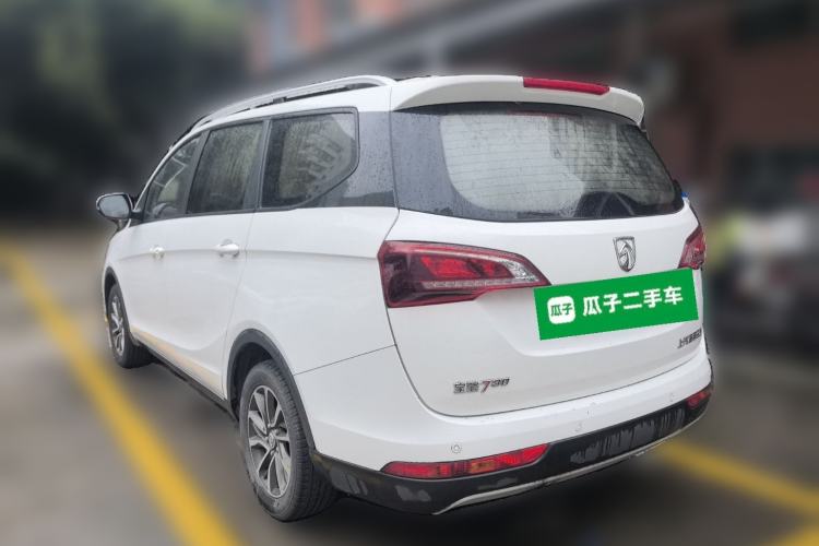 Used Baojun 730 2019 1.5L Manual Fashion Model 7-seater National V