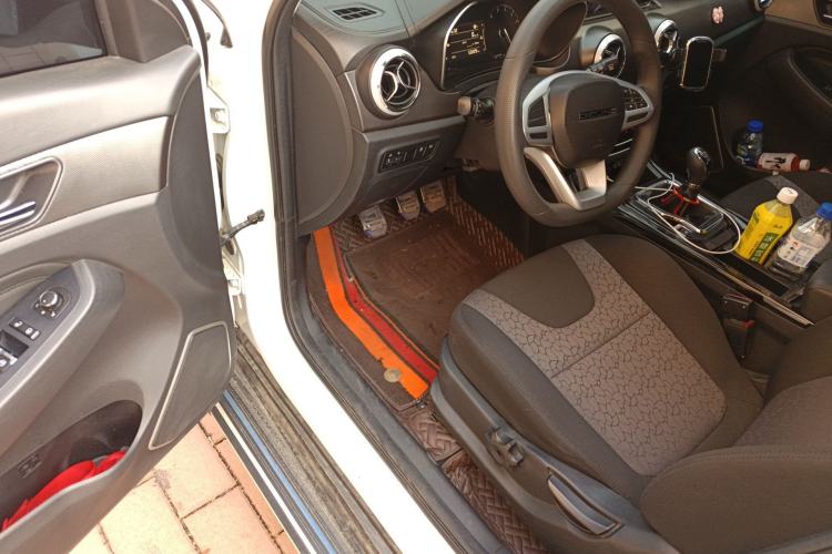 Used BAIC Beijing X5 2020 1.5T Manual Advance Edition China VI
