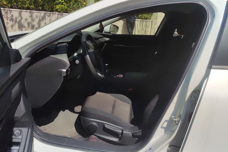 Used Mazda 3 Axela 2022 1.5L Manual ZhiMei Edition
