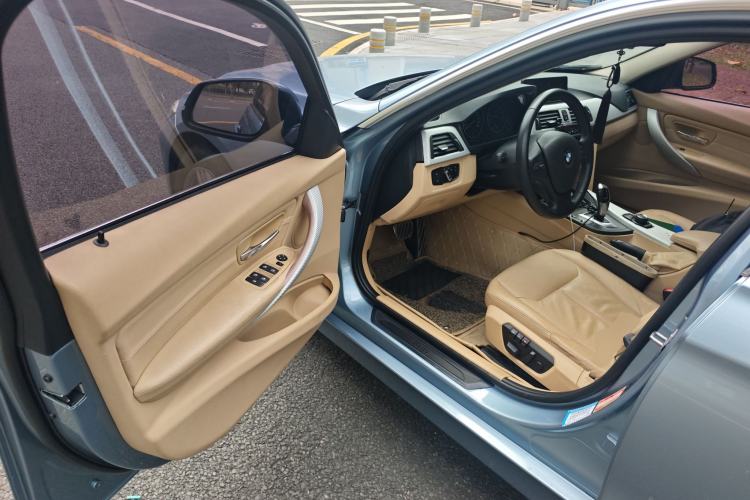 Used BMW 3 Series 2013 320i Sport Edition
