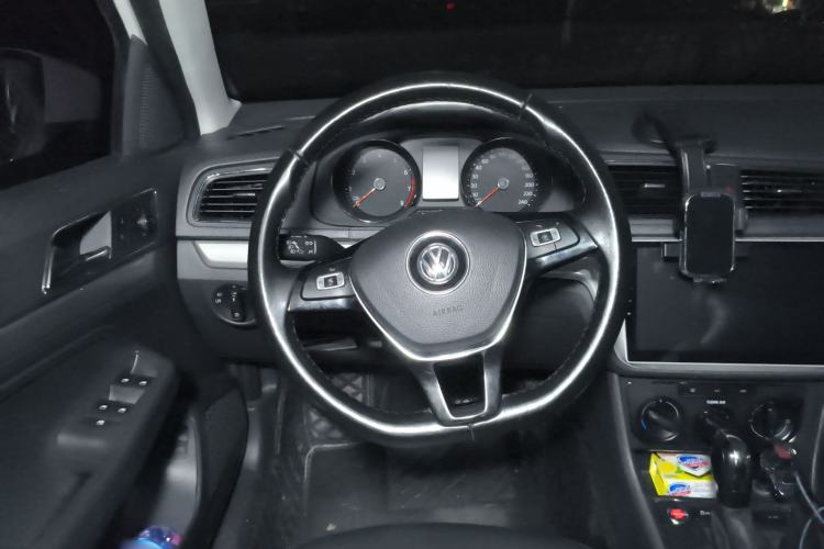 Used Volkswagen Lavida 2017 1.6L Automatic Comfort Edition