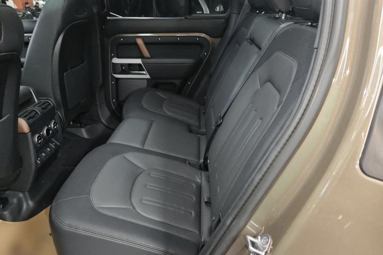 Used Land Rover Defender 2022 110 P400 X-DYNAMIC HSE
