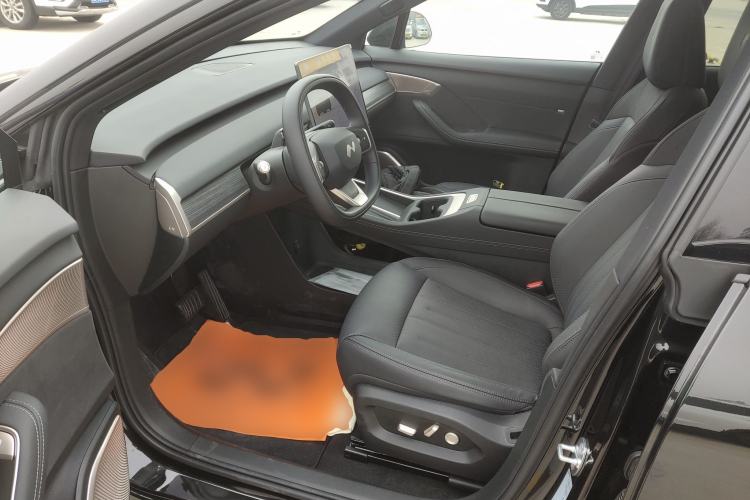 Used ONVO L60 2025 Model—60 kWh Rear-Wheel-Drive Version
