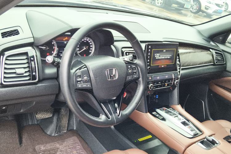 Used Honda UR-V 2020 370TURBO Two-Wheel Drive Luxury Edition