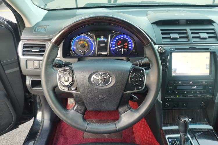 Used Toyota Camry 2016 Dual-Engine 2.5 HG 10th Anniversary Deluxe Navigation Edition