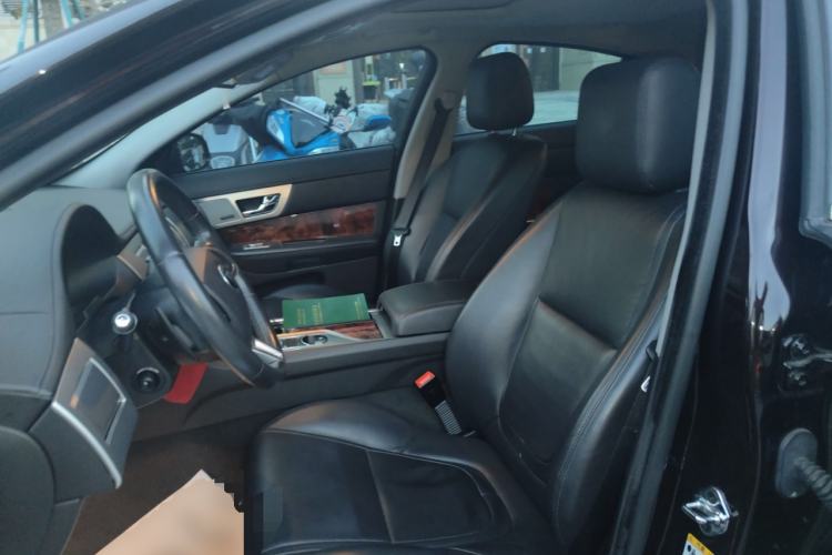 Used Jaguar XF 2015 XF 2.0T Luxury Edition