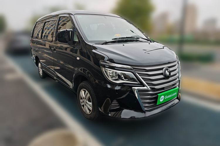 Used FORTHING Lingzhi 2023 M5L 1.6L Base Model 7 Seats
