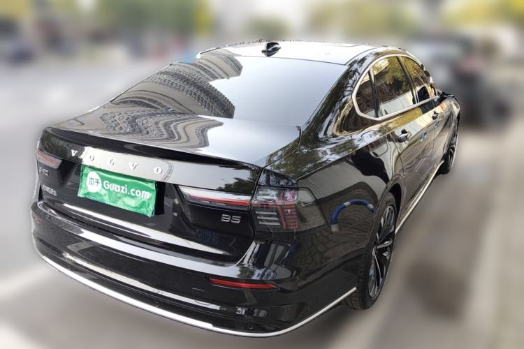 Used Volvo S90 2026 B5 Zhiyuan Luxury Edition