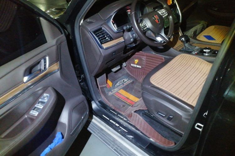 Used Roewe RX8 2019 30T Smart Connectivity Four-Wheel Drive Supreme Flagship Edition