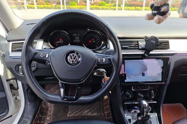 Used Volkswagen Bora 2018 1.5L Automatic Comfort Model Steering Wheel