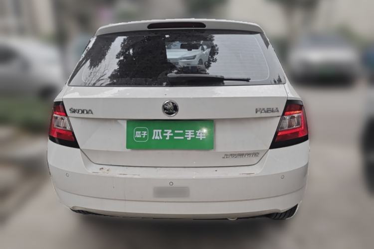 Used Skoda Fabia 2017 1.4L Automatic Car Enjoy Edition