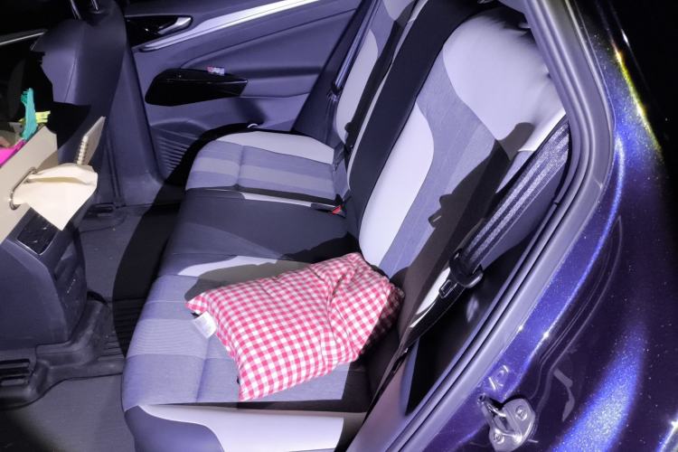 Used Volkswagen ID.4 CROZZ 2024 Pure Edition Limited Edition Left Rear Seat