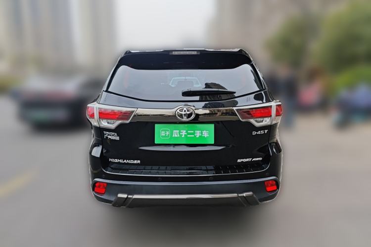 Used Toyota Highlander 2017 2.0T Four-Wheel Drive Black Edition Limited Model
