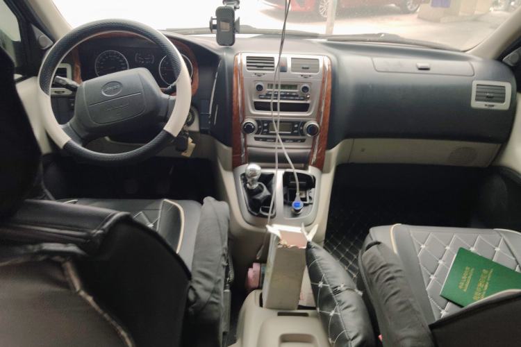 Used Jinbei Grace 2016 2.0L Classic Edition Standard Model Long Wheelbase 9 Seats
