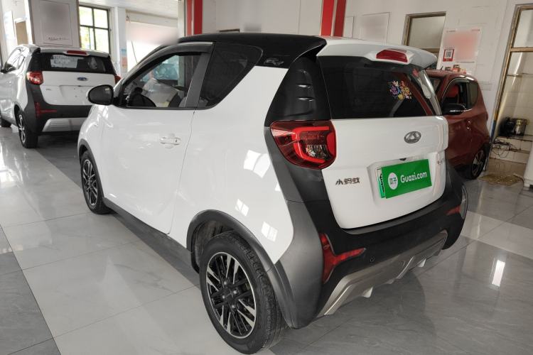 Used Chery QQ Little Ant 2022 Revised Version Sweet Pink Edition Half-Sugar Version Lithium Iron Phosphate 30.7 kWh 30 kW 301 km