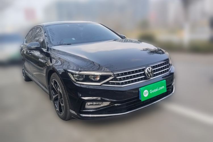 Used Volkswagen Magotan 2023 2 Million Units Commemorative Edition 330TSI DSG Luxury Version
