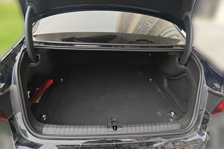 Used Audi A7L 2022 55 TFSI quattro S-line Zhiyuan Crystal Flow Package
