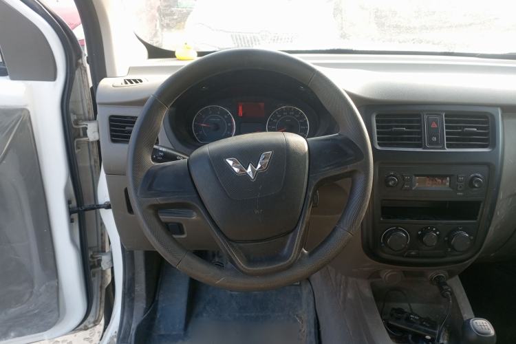 Used Wuling Rongguang V 2019 1.5L Practical Model China VI LAR