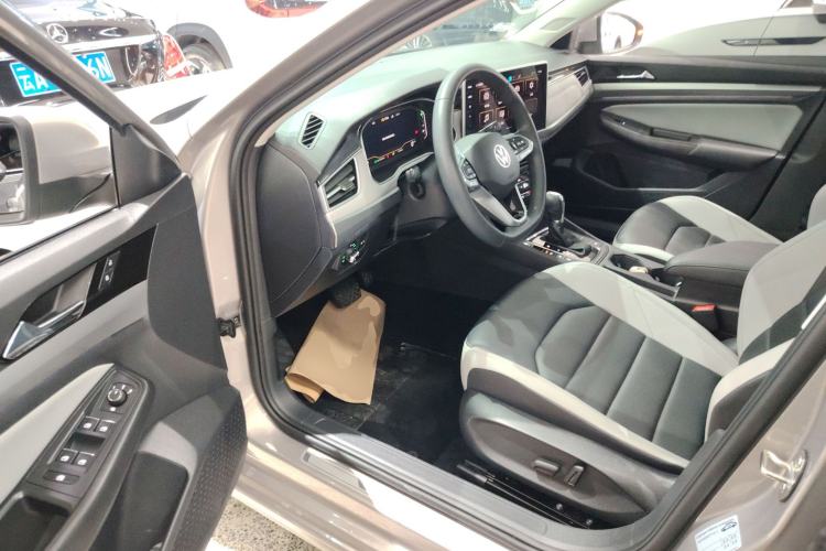 Used Volkswagen Bora 2024 300TSI DSG Prestige Edition Driver Seat