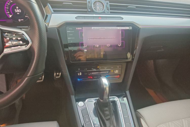 Used Volkswagen Magotan 2023 2 Million Units Commemorative Edition 330TSI DSG Luxury Version