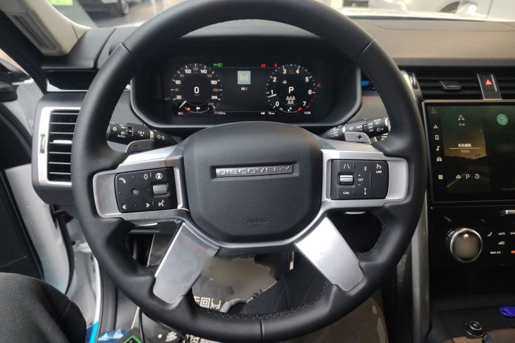 Used Land Rover Discovery 2024 360 PS S
