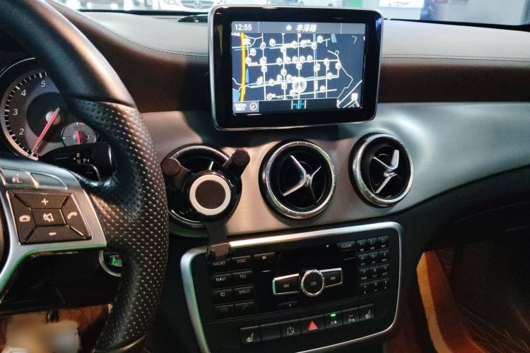 Used Mercedes-Benz CLA 2014 CLA 260 4MATIC Audio And AC Panel